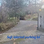 La Dependance Immersa Nel Parco Della Villa Isabella