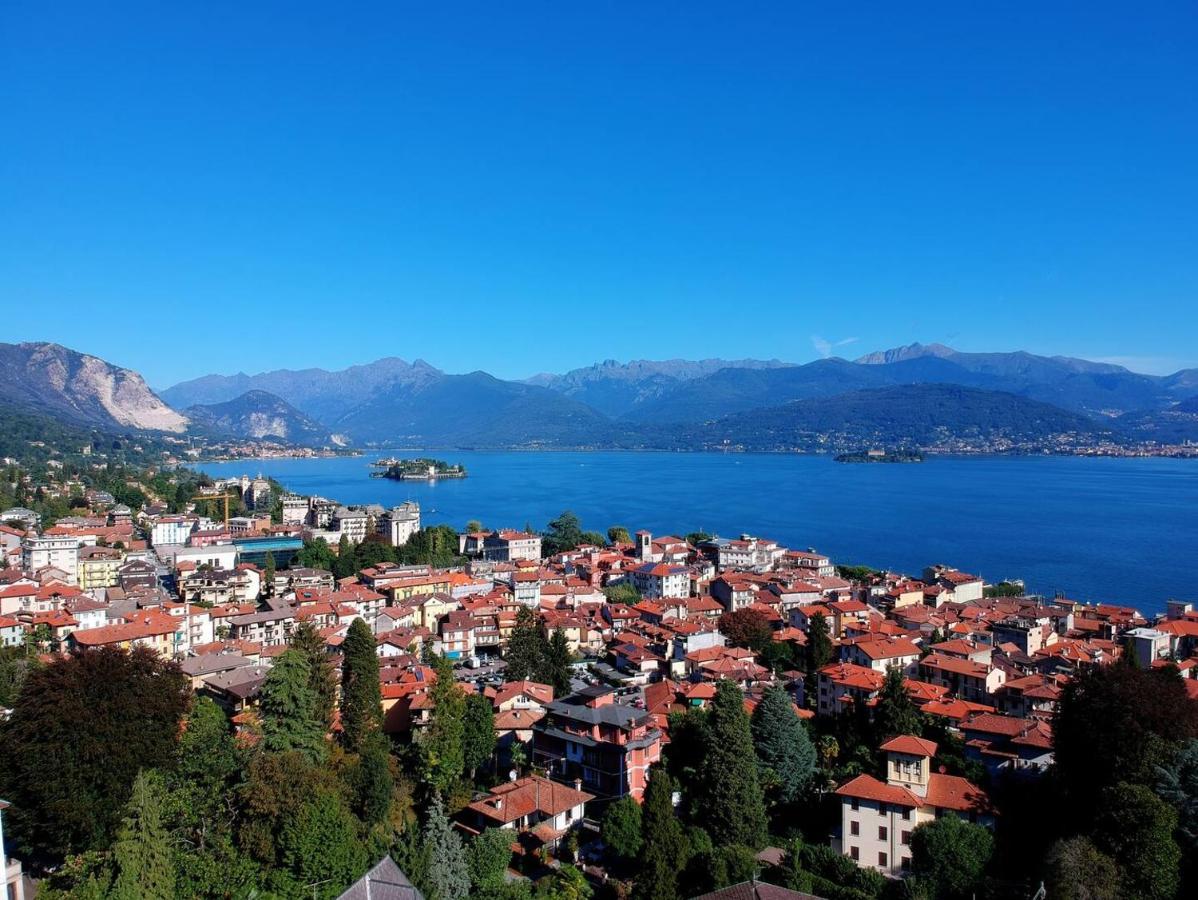 La Dependance Immersa Nel Parco Della Isabella Ferienhaus Stresa